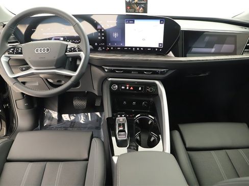 New 2025 Audi Q5 Prestige image 18