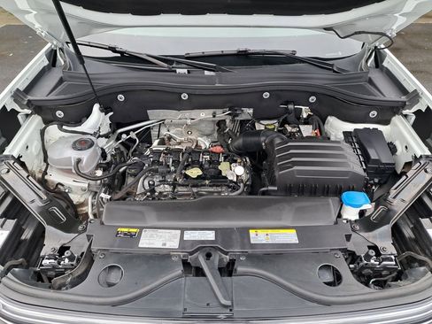 Used 2024 Volkswagen Atlas SE image 20