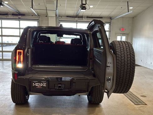 New 2026 GMC Hummer EV 3X w/ Carbon Fiber Edition Package AWD/4WD image 10