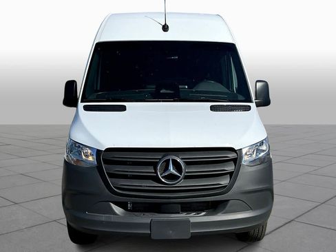 New 2026 Mercedes-Benz Sprinter 2500 image 8