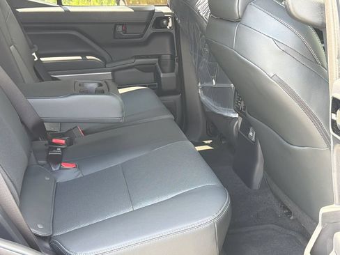 New 2026 Toyota 4Runner 4WD image 15