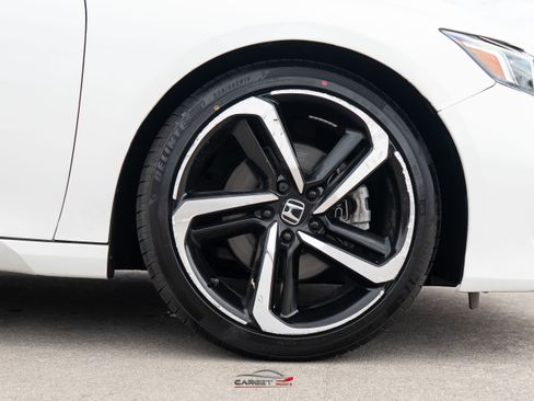 Used 2022 Honda Accord Sport image 9