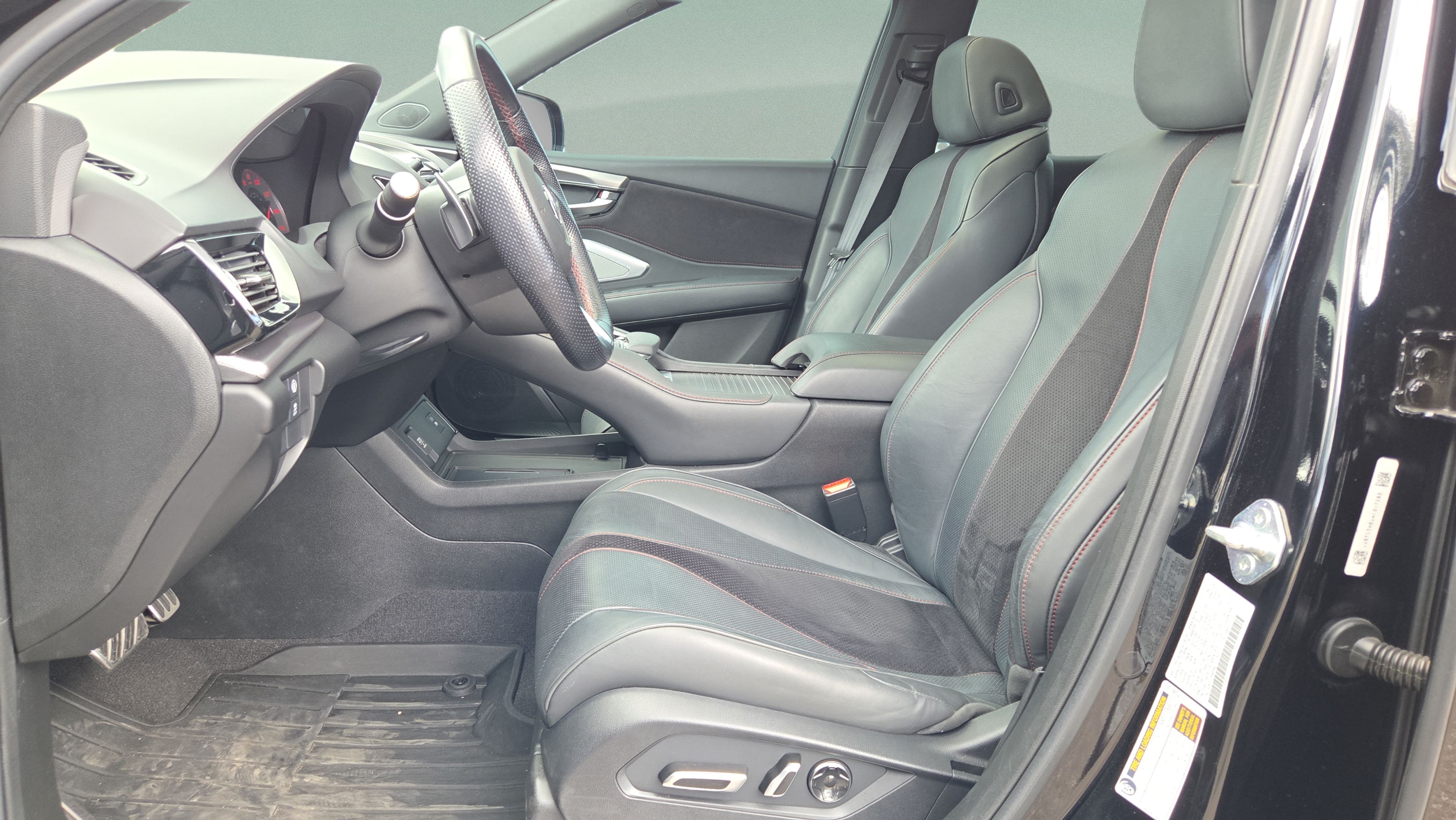 Used 2022 Acura RDX w/ Advance Package AWD/4WD image 10