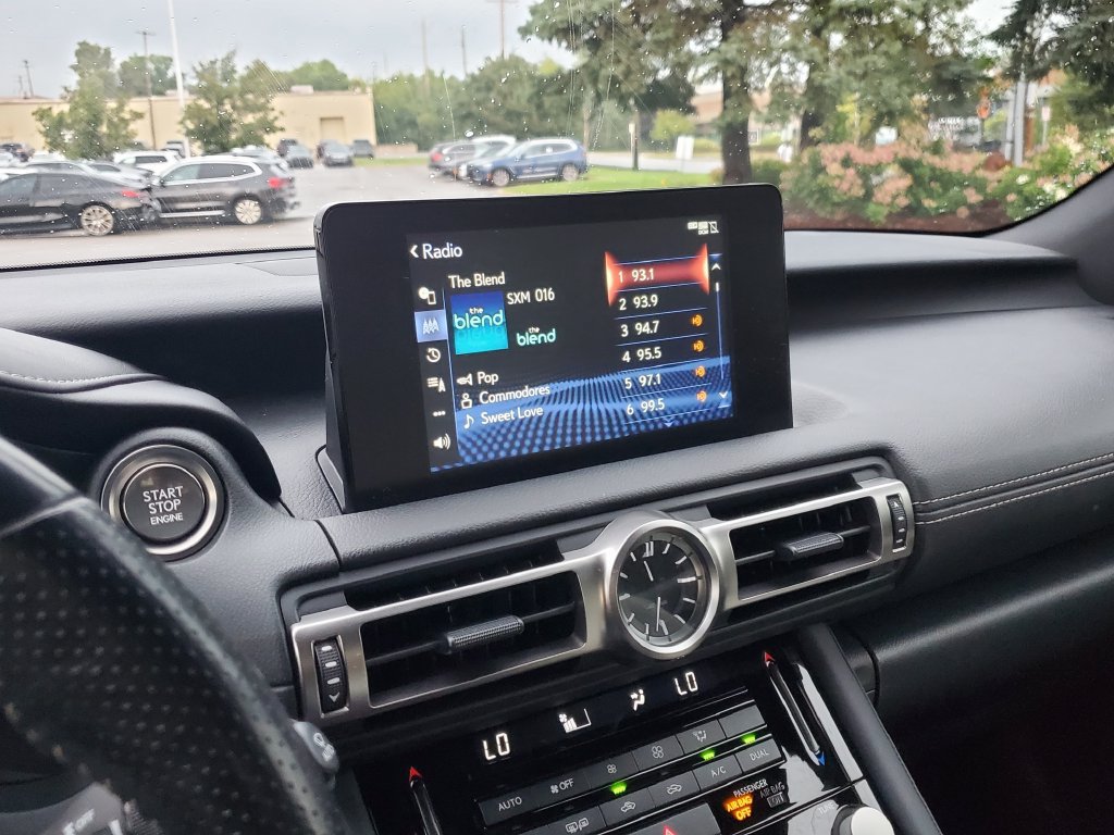 Used 2022 Lexus IS 350 F Sport AWD/4WD image 21