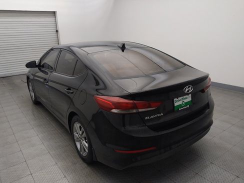 Used 2018 Hyundai Elantra Value Edition FWD image 5