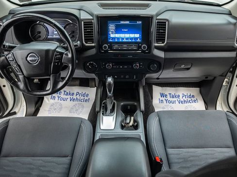 Used 2022 Nissan Frontier SV AWD/4WD image 20