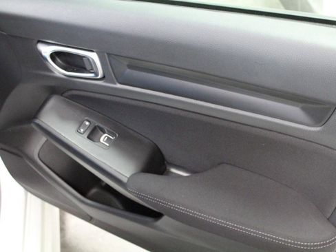 Used 2022 Honda Civic Sport image 24