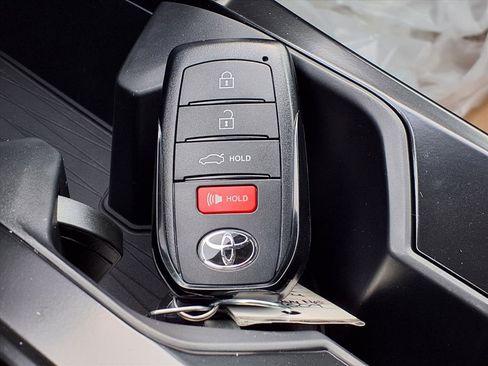 New 2026 Toyota Camry SE w/ Multimedia Upgrade Package image 15