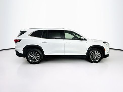 Used 2025 Buick Enclave Preferred FWD image 10
