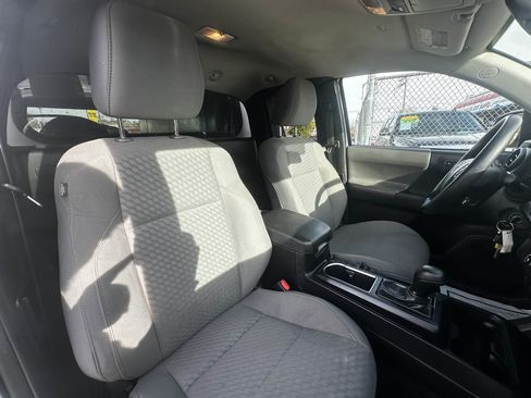 Used 2023 Toyota Tacoma SR image 18