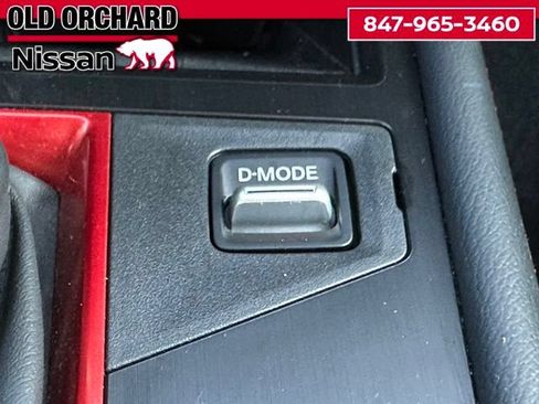 Used 2025 Nissan Kicks SR FWD image 17