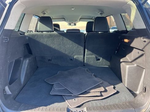 Used 2018 Ford Escape SE w/ SE Sport Appearance Package image 14