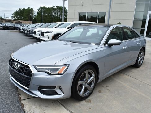Used 2024 Audi A6 Premium Plus image 9