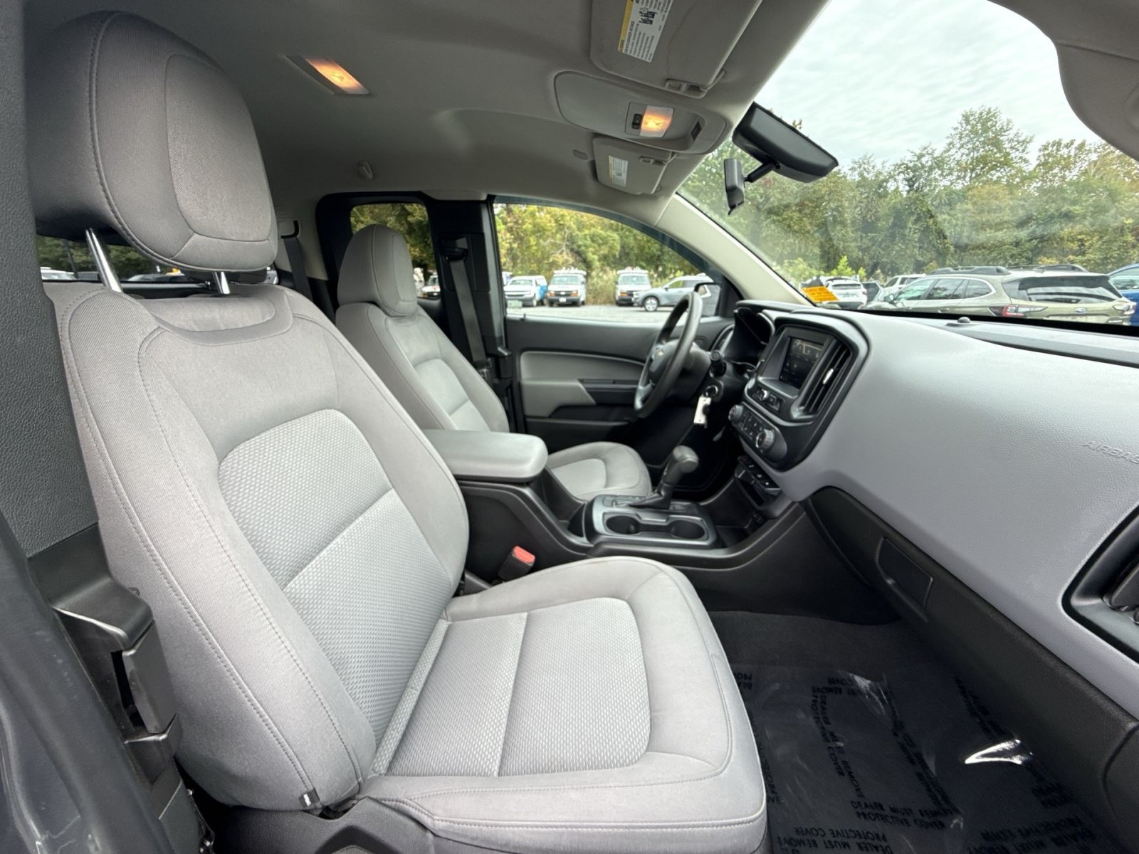 Used 2021 Chevrolet Colorado W/T AWD/4WD image 28