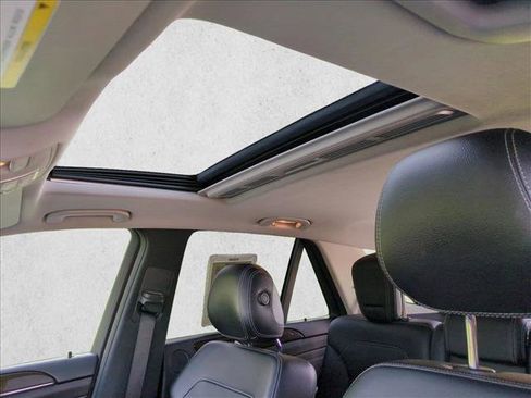 Used 2015 Mercedes-Benz ML 350 ML 350 image 16
