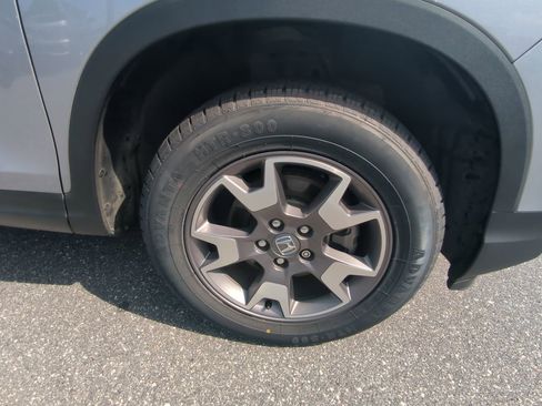 Used 2022 Honda Passport TrailSport image 9