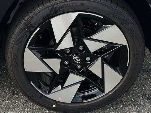 New 2027 Hyundai Kona Limited FWD image 6