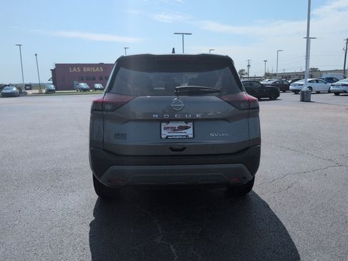 Used 2023 Nissan Rogue SV AWD/4WD image 8
