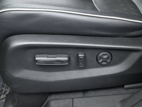 Used 2022 Honda Odyssey Elite image 12
