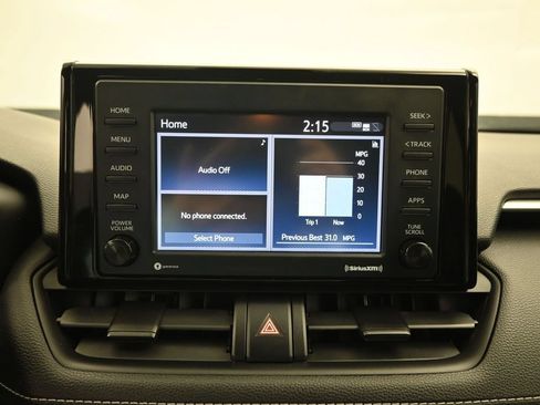 Used 2021 Toyota RAV4 LE FWD image 13