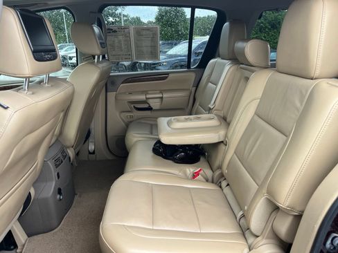 Used 2013 Nissan Armada Platinum RWD image 32