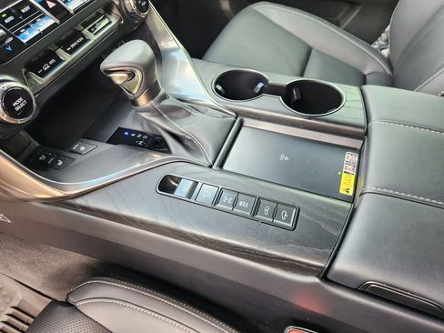 Used 2023 Lexus LX 600 4WD w/ Appearance Package image 21