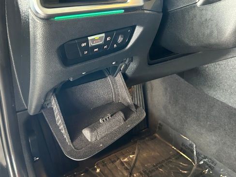 Used 2019 BMW 330i Sedan w/ Convenience Package image 43