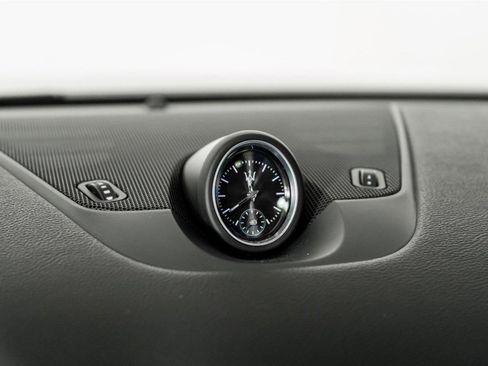 Used 2022 Maserati Levante GT AWD/4WD image 40