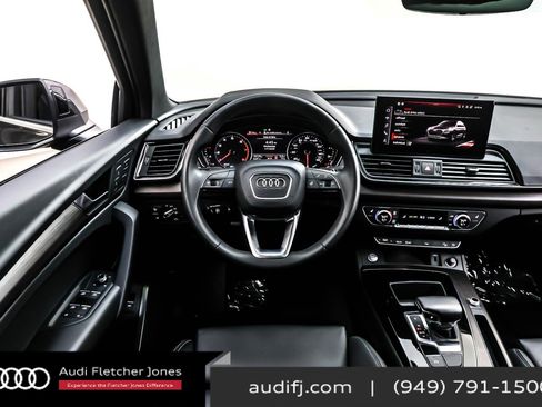 Used 2023 Audi Q5 2.0T Premium w/ Convenience Package image 6