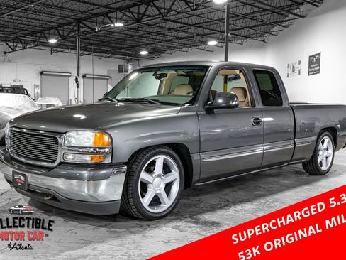 Used 2000 GMC Sierra 1500 2WD Extended Cab w/ Convenience Plus Group image 1