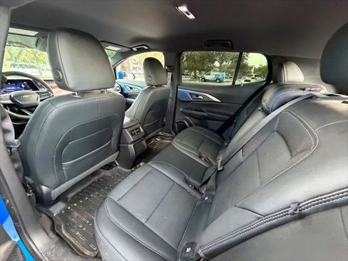 Used 2024 Chevrolet Equinox EV LT FWD image 17