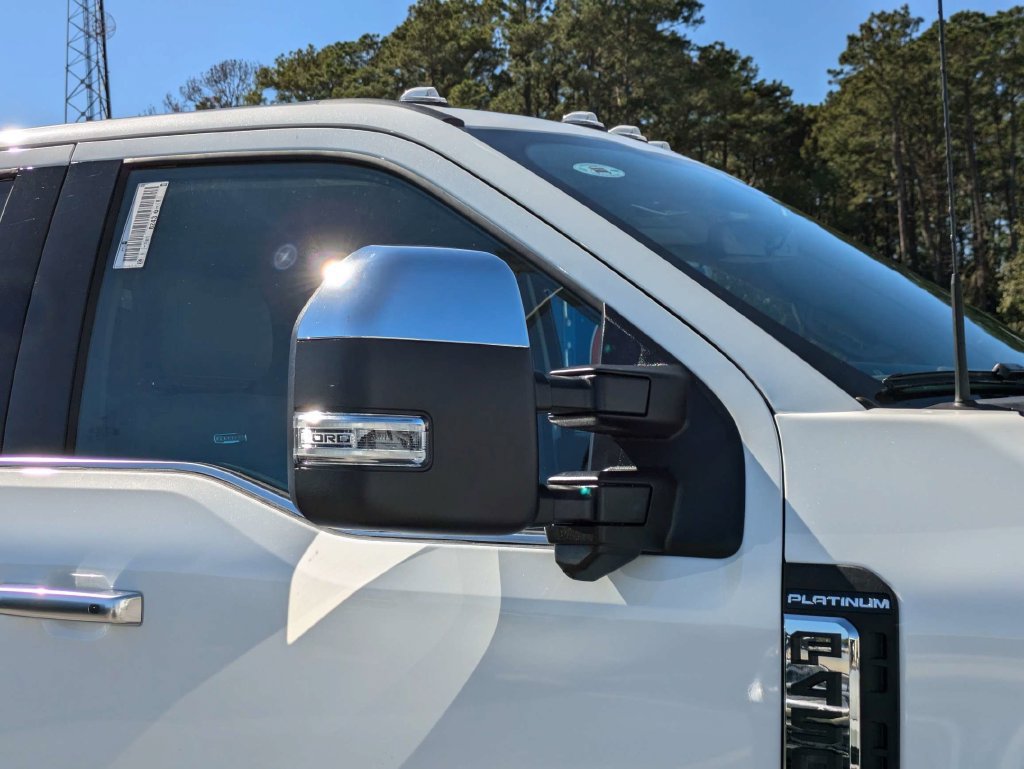 New 2027 Ford F450 Platinum w/ Platinum Plus Package AWD/4WD image 12