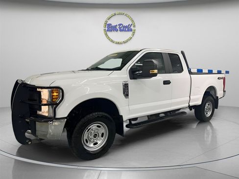Used 2019 Ford F250 XL w/ XL Value Package AWD/4WD image 2