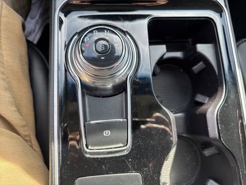 Used 2019 Ford Edge SEL w/ Equipment Group 201A image 47