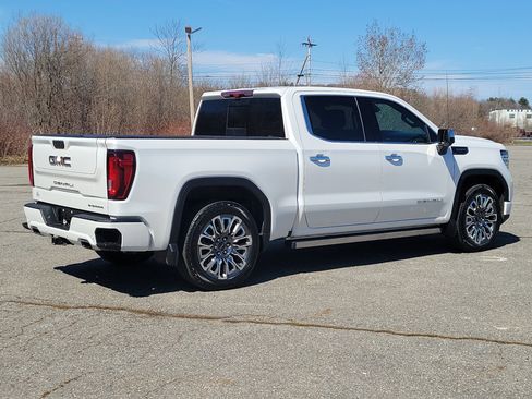 Used 2023 GMC Sierra 1500 Denali Ultimate AWD/4WD image 5