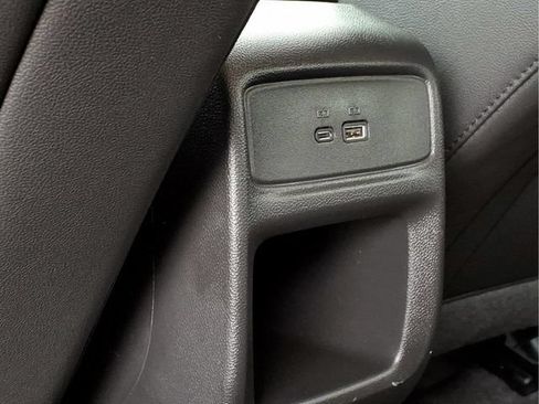 Used 2026 Chevrolet Trax LT w/ Driver Confidence Package FWD image 16