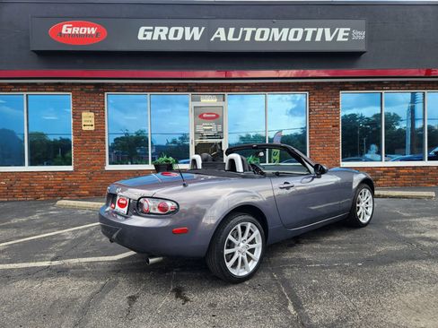 Used 2007 MAZDA MX-5 Miata Grand Touring w/ Premium Pkg image 59