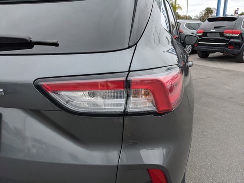 Certified 2022 Ford Escape SEL image 12