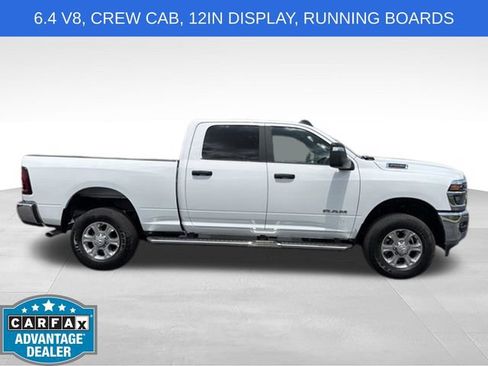 Used 2026 RAM 2500 Big Horn AWD/4WD image 3