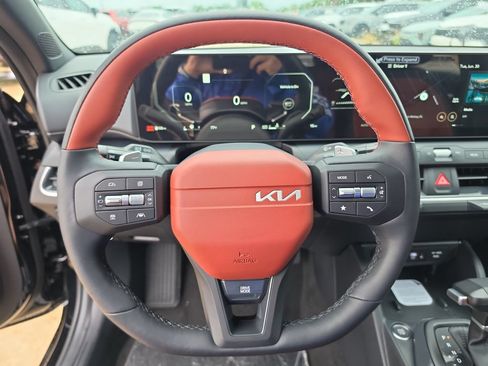 New 2026 Kia K4 GT-Line Turbo w/ GT-Line Premium Package FWD image 29