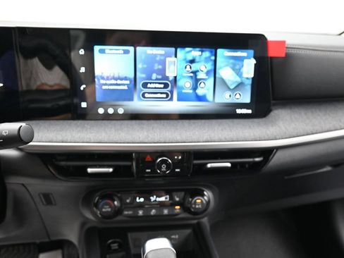 New 2026 Nissan Kicks SV w/ Cold Weather Package FWD image 22