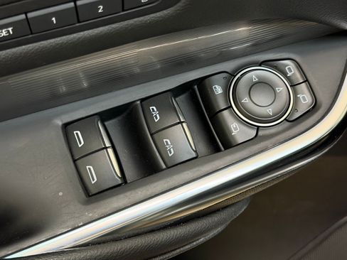 Used 2025 Cadillac XT4 Premium Luxury AWD/4WD image 27