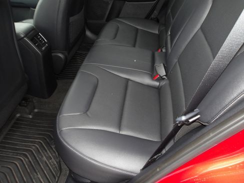 Used 2022 Kia Niro EX Premium image 12