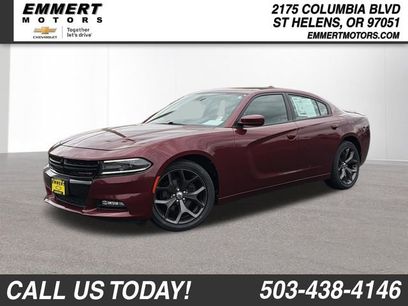 Used 2017 Dodge Charger SXT w/ Rallye Group