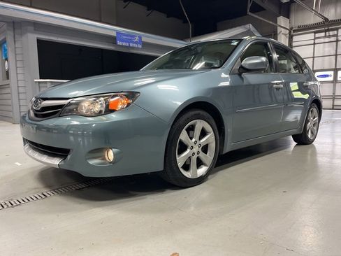 Used 2011 Subaru Impreza Outback Sport AWD/4WD image 3