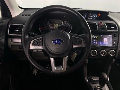 Used 2018 Subaru Forester 2.5i Premium w/ Protection Package #1A AWD/4WD image 21