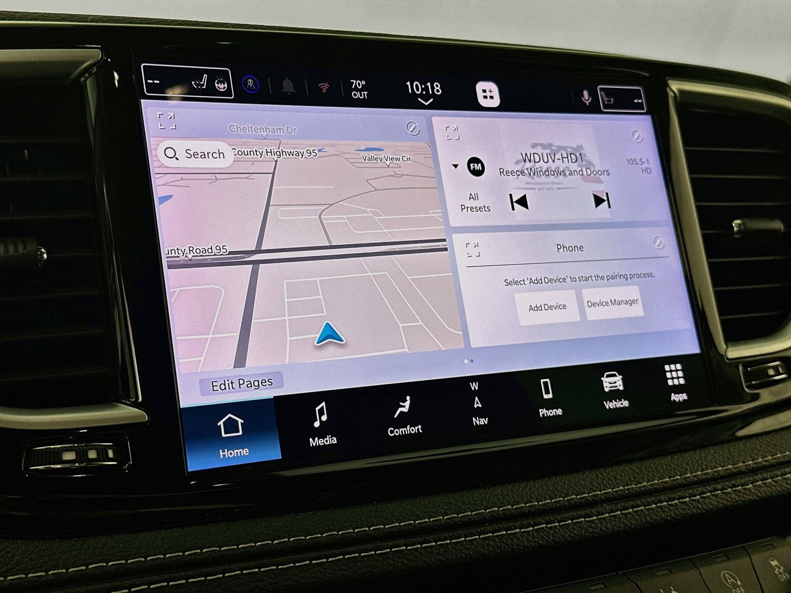 Used 2023 Chrysler Pacifica Limited w/ Trailer Tow Group FWD image 15