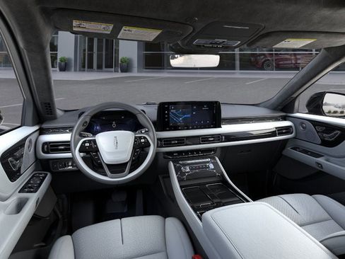 New 2026 Lincoln Aviator Black Label w/ Dynamic Handling Package image 9