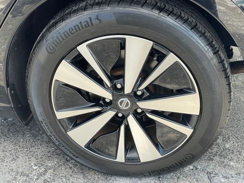 Certified 2023 Nissan Altima 2.5 SV FWD image 23