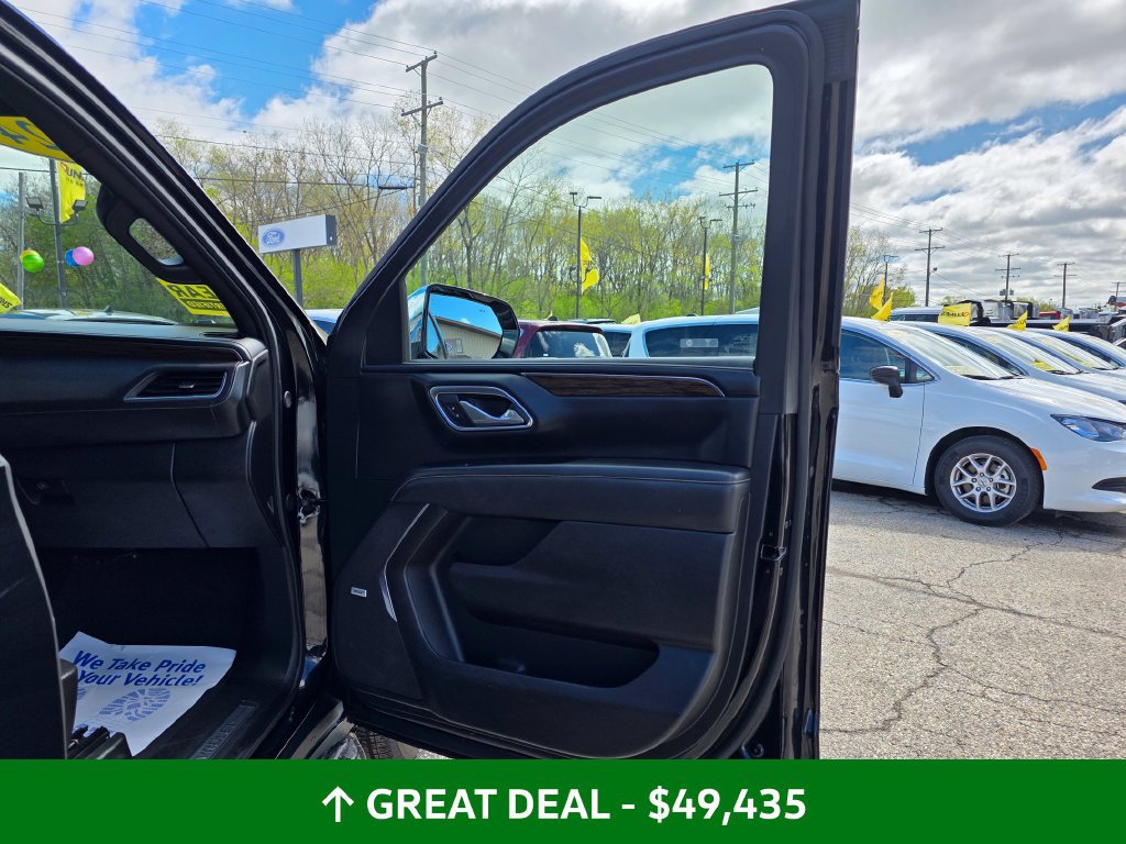 Used 2024 Chevrolet Tahoe Premier AWD/4WD image 39